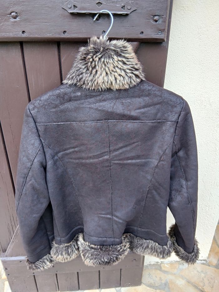 Veste fausse fourrure imitation cuir vieilli - photo numéro 2
