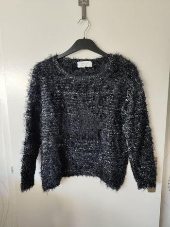 Pull noir doux 
