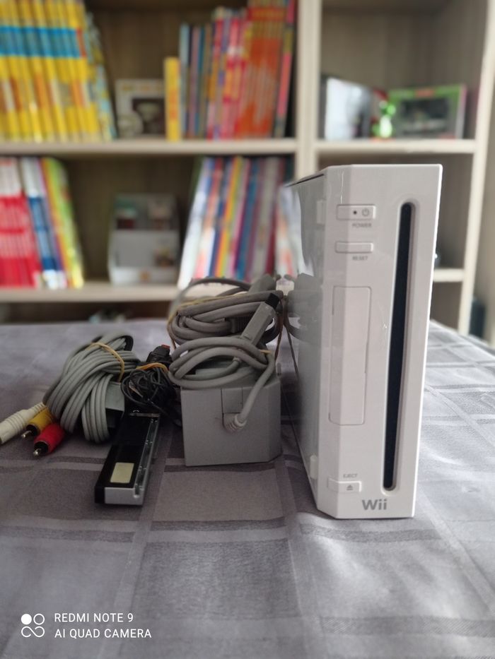 Nintendo - Wii - Console