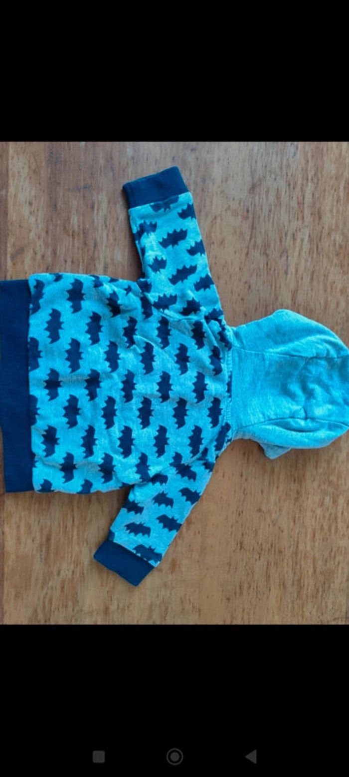 Lot de 2 vestes à capuche taille 1mois Disney et batman - photo numéro 3