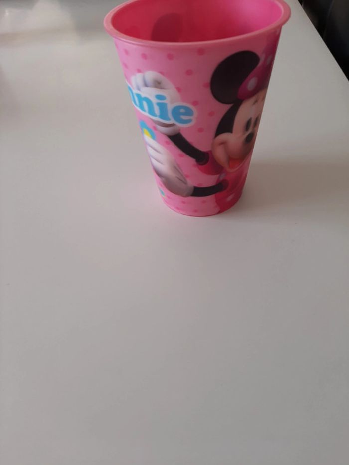 Verre minnie