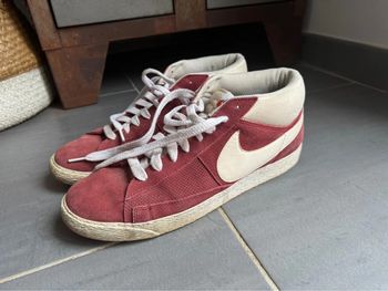 Nike blazer daim rouge taille 45