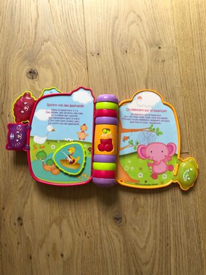 Mon super livre enchanté VTech - photo numéro 4