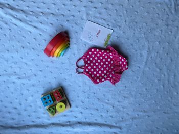 maillot de bain 1 pièces fuchsia à pois blanc 3 mois grain de blé