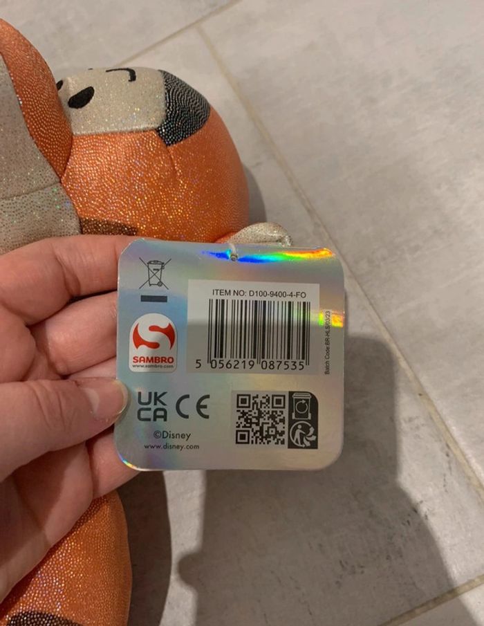 Peluche Disney Tigrou sonore 100 ans. Neuve - photo numéro 7