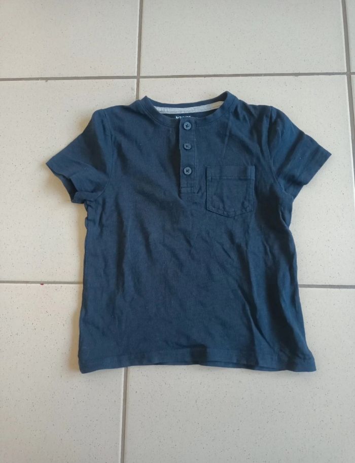 T-shirt Kiabi taille 3 ans