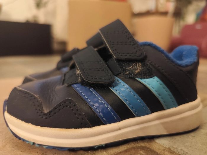 Basket adidas - photo numéro 3
