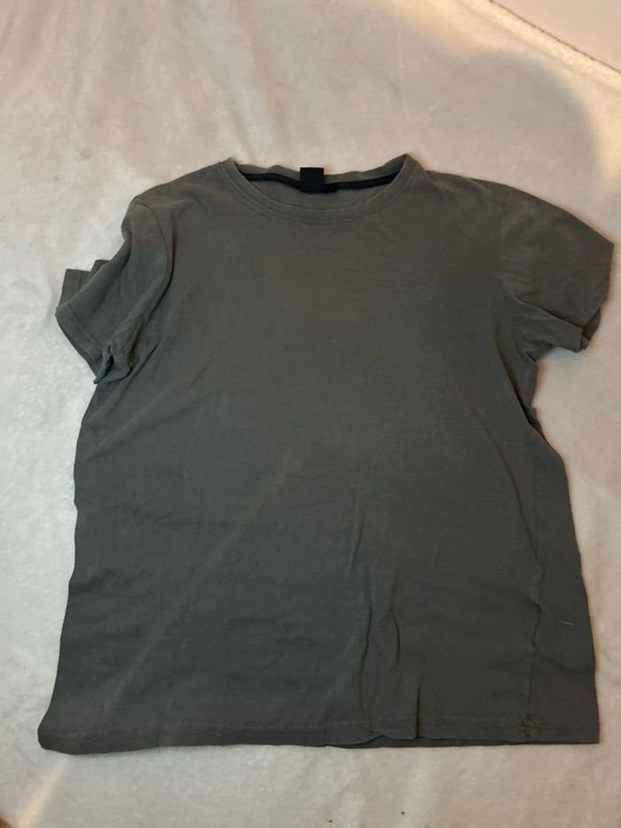 T shirt kaki - photo numéro 2