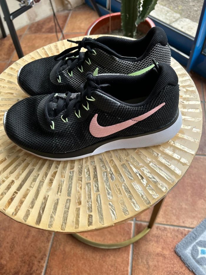 Nike basket pointure 38