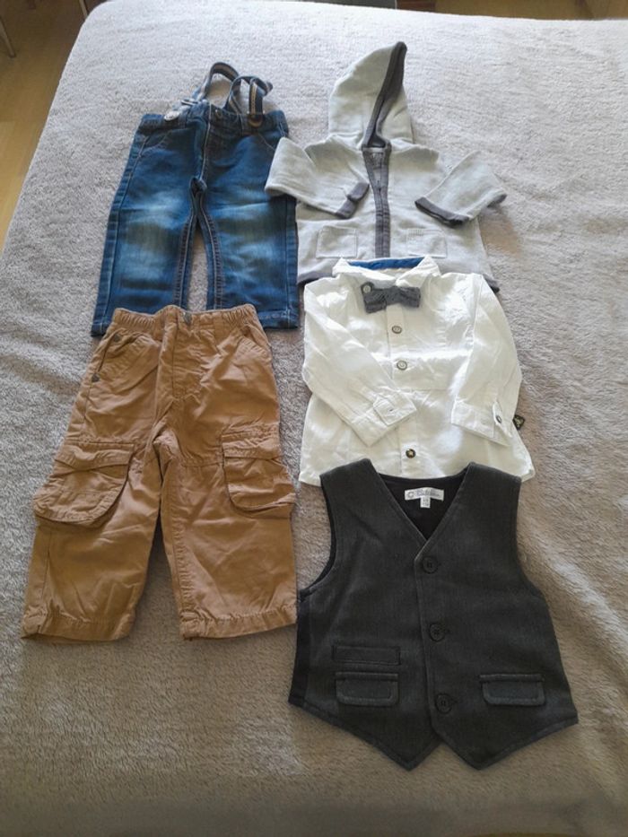 Lot vêtements garçon taille 9 mois