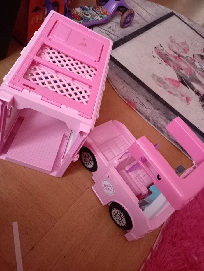 Camion barbie - photo numéro 2