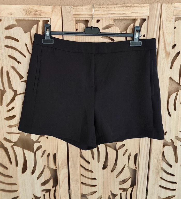 Short noir chic - Taille 44 Promod