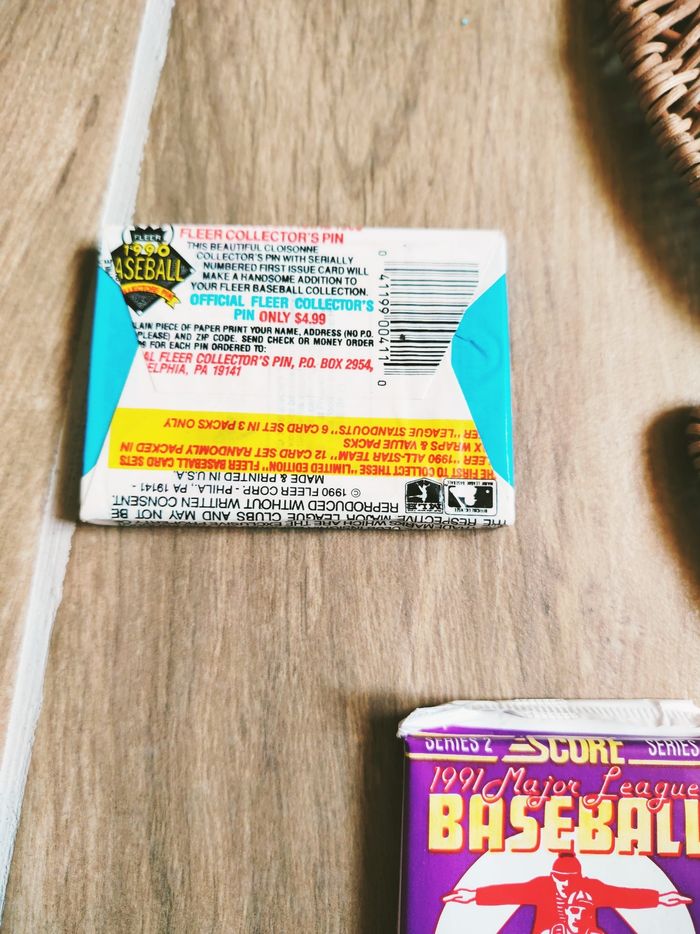 🧢 Lot 2 boosters baseball fleer 10 the anniversary et Série 2 major league - photo numéro 2