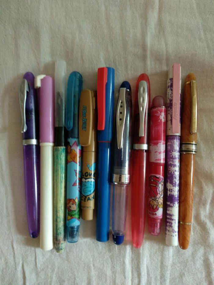 11 anciens stylos plume