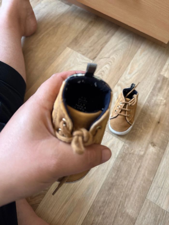 Chaussure - photo numéro 2