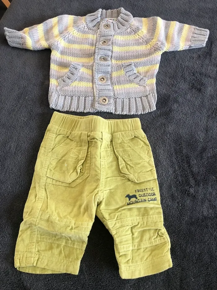 Lot vêtements bébé garçon 1 mois pantalons et veste - photo numéro 2