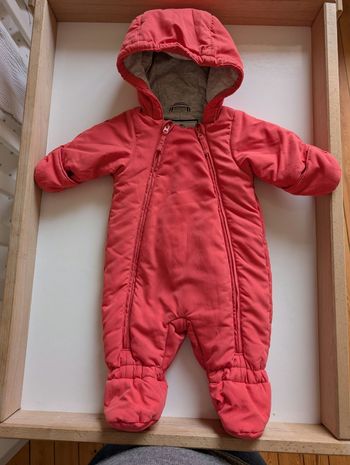 Combipilote rouge petit bateau 1 mois