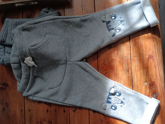 3 pantalons - photo numéro 3