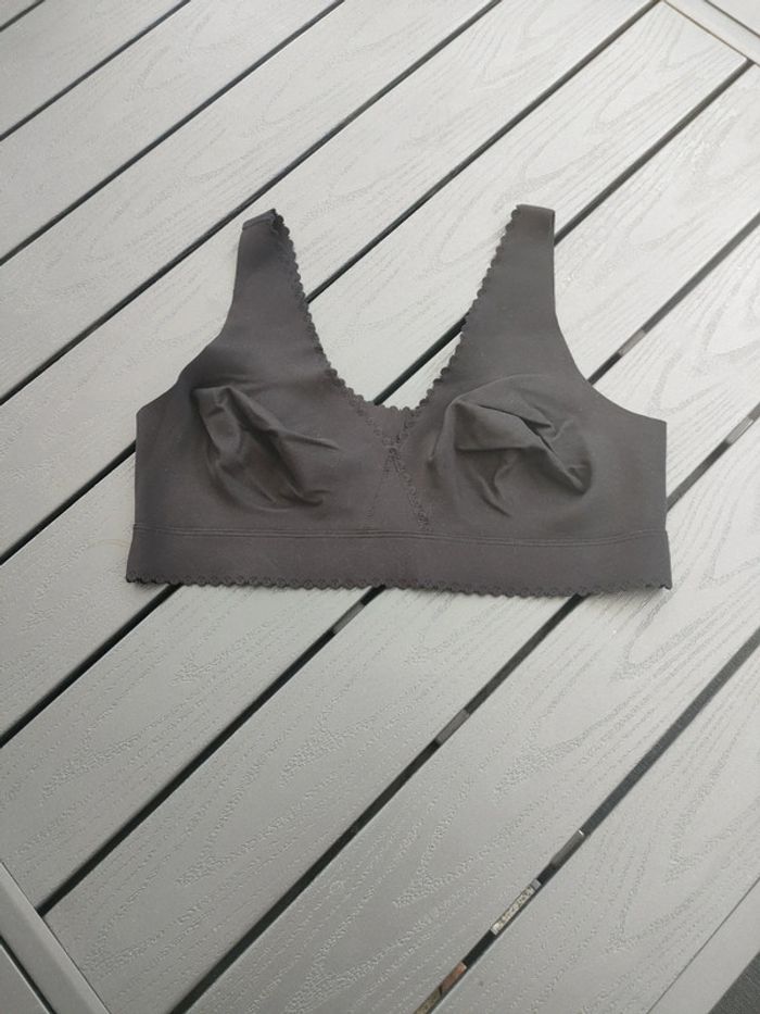 brassiere dim noir L - photo numéro 2