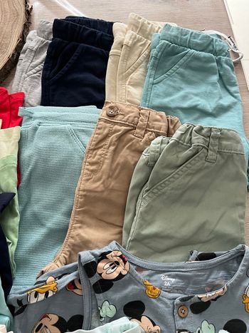 Lot vêtements garçon 23/24 mois 