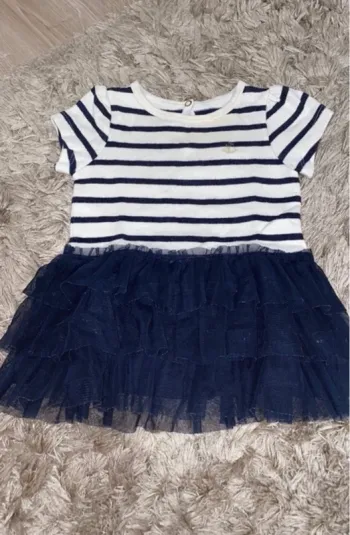 Jolie petite robe Petit Bateau