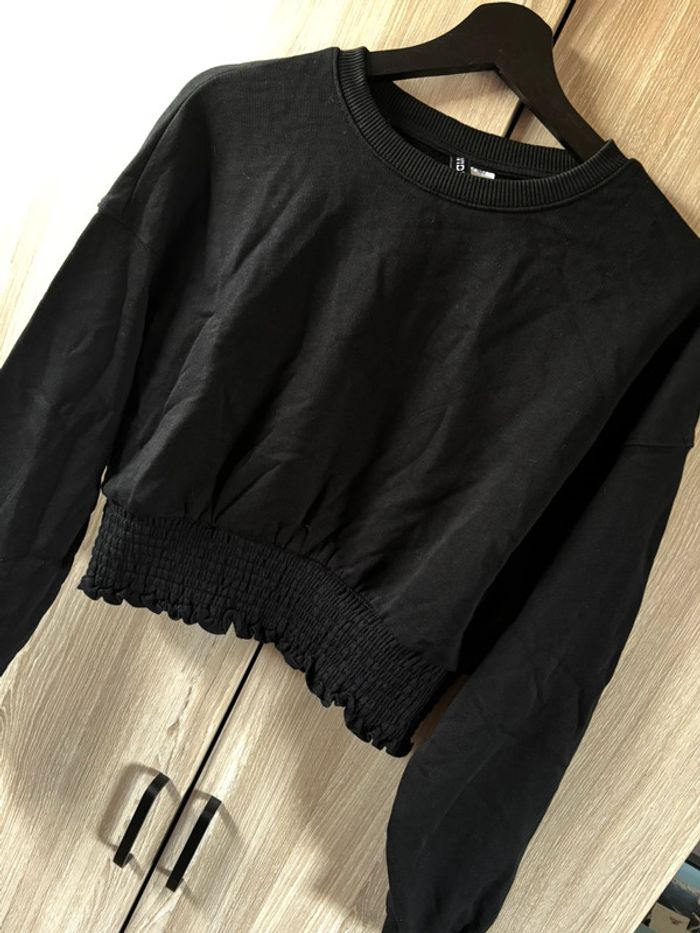 Pull crop top noir H&M - photo numéro 2