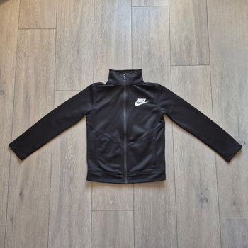 Veste mi saison/été noir. Garçon 8/9 ans. Marque Nike