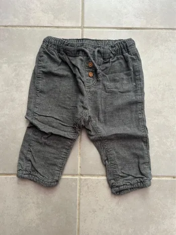 Pantalon gris H&M taille 4-6 mois