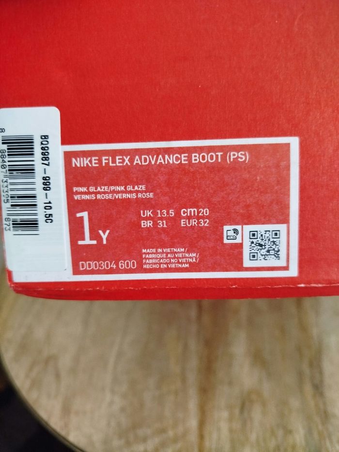 Boots Nike T32 - photo numéro 10