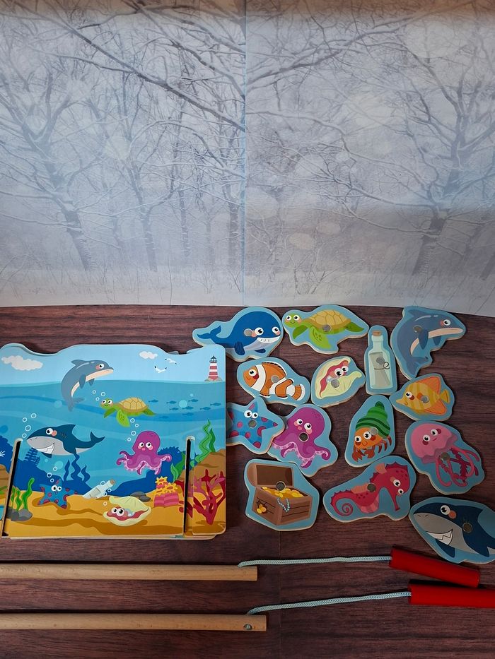 Jeu de pêche à la ligne en bois avec 2 Cannes à pêche - photo numéro 3