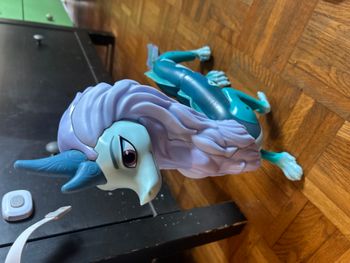 Figurine dragon sisu de raya 