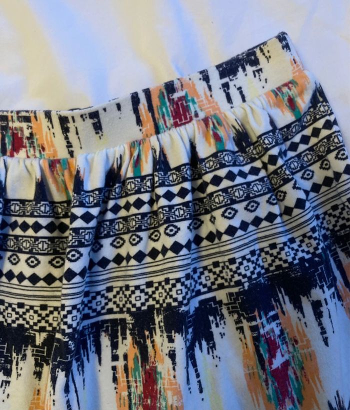 Magnifique jupe imprimé ethnique multicolore || taille XS - photo numéro 2