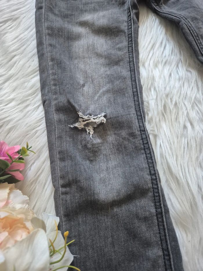 Pantalon déchirer 7-8ans - photo numéro 2
