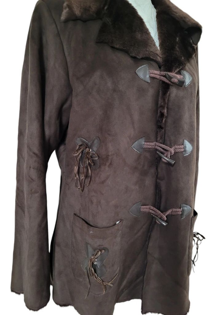 Manteau fourré chaud 🧥 - photo numéro 4