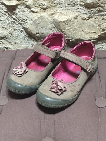 Chaussures fille taille 26