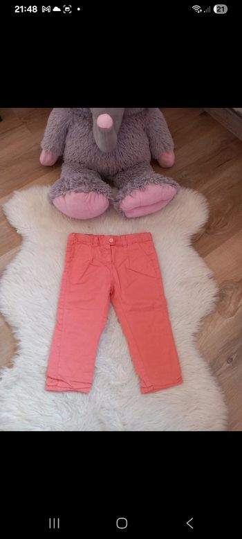 Très jolie pantalon taille 12 mois verbaudet 