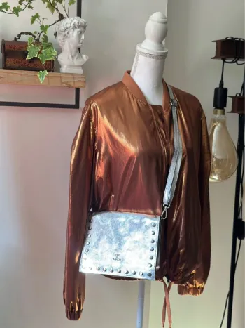 Sac bandoulière en cuir argenté Abaco
