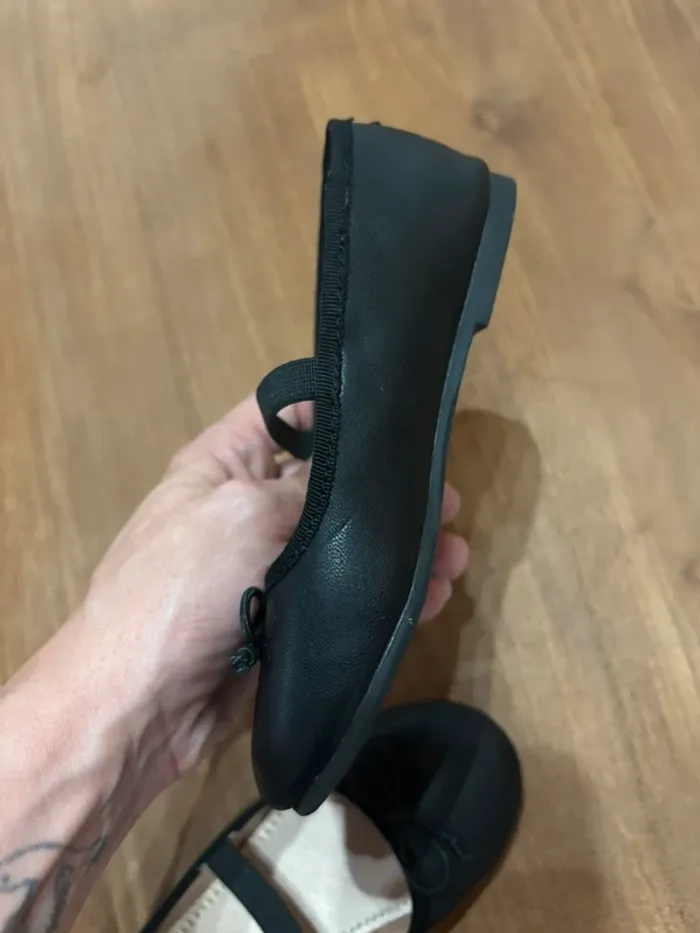 Ballerine noir H&M taille 27 - photo numéro 7
