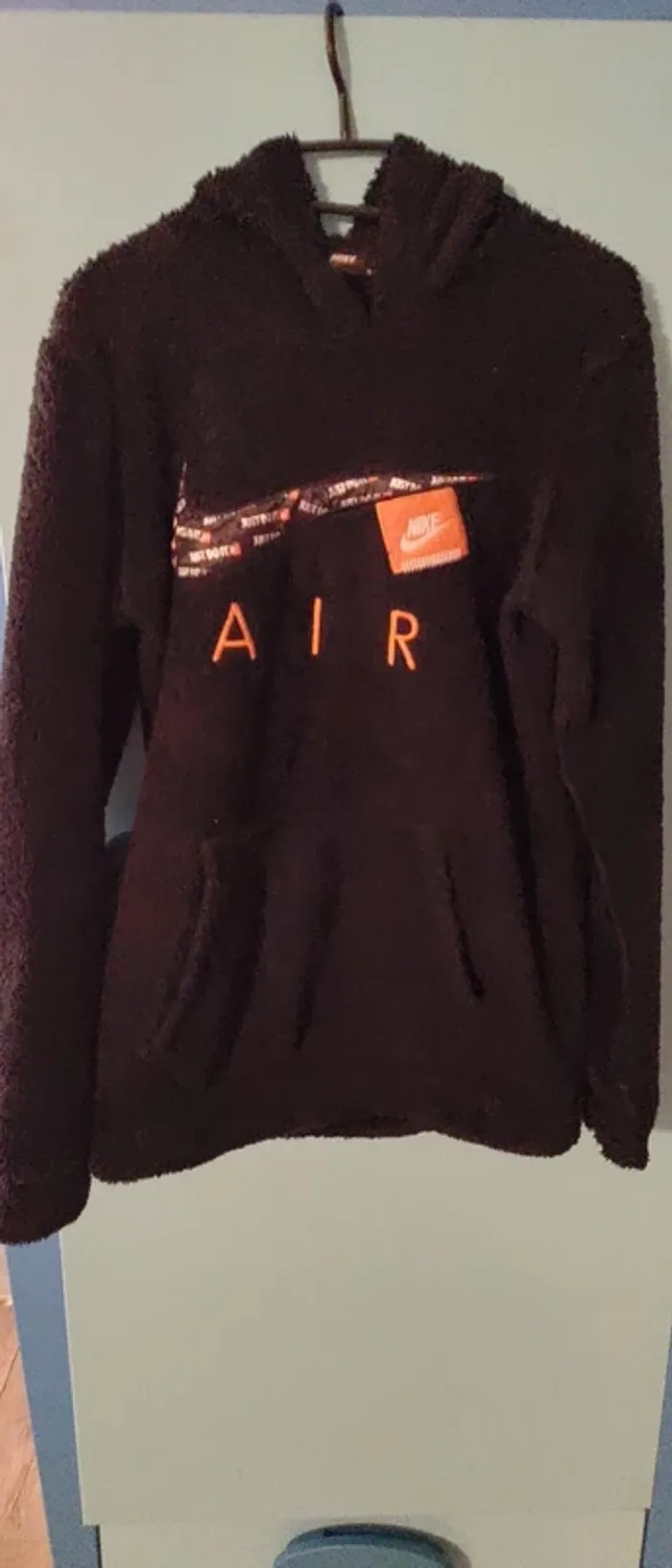 Pull poilue
