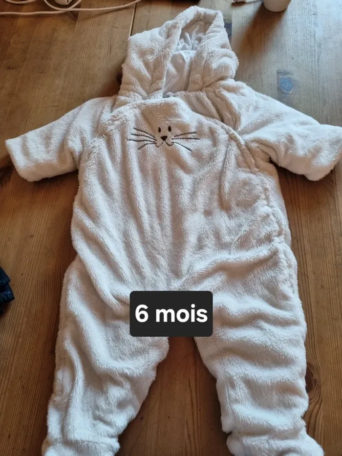 Combinaison bébé fille