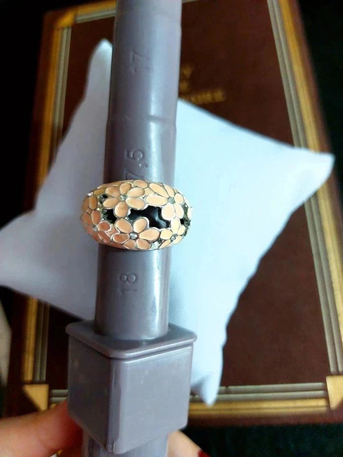 Magnifique bague fleurs rose et argenté - photo numéro 3