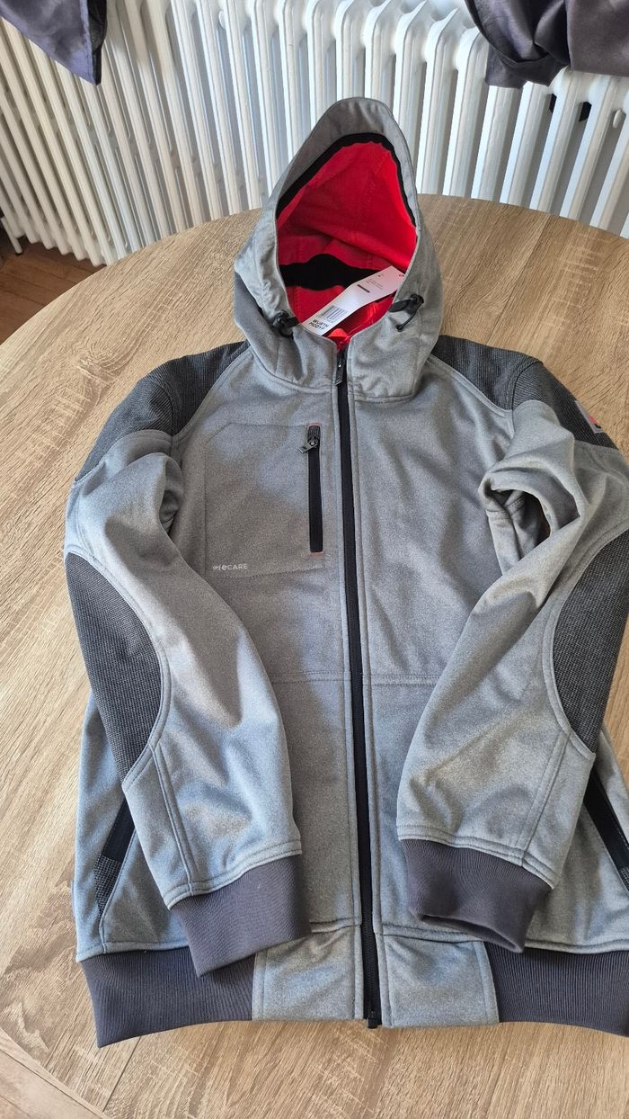 Veste Wurth