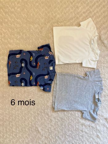 Lot t-shirt bébé 6 mois