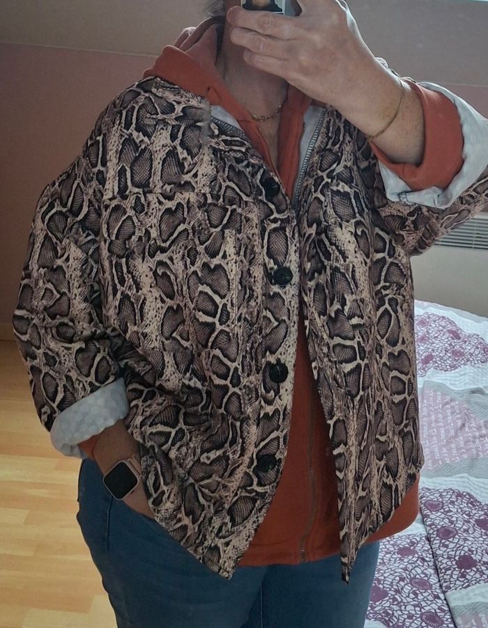 Veste oversize python neuve - photo numéro 4