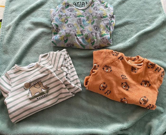 Lot pyjamas bébé 12mois