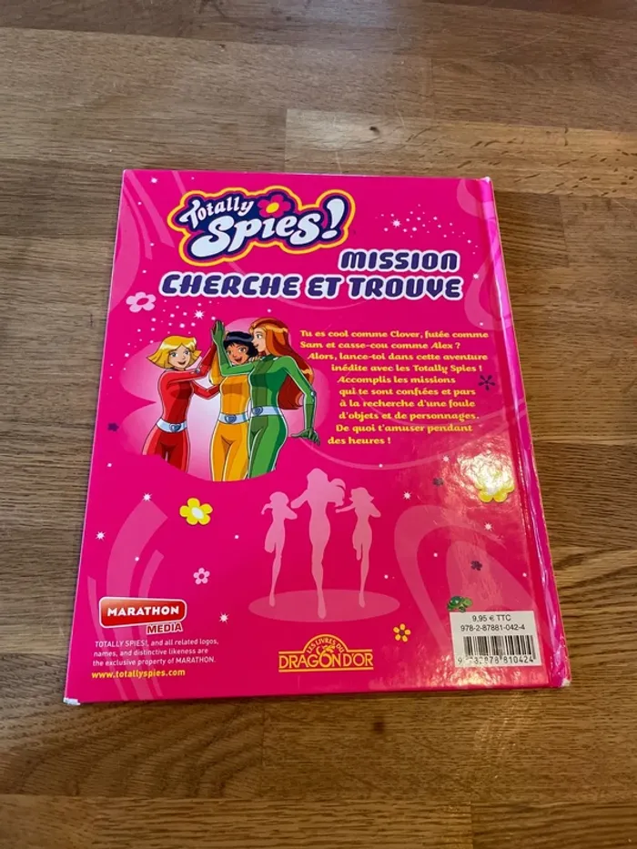 Livre Totally Spies ! Mission Cherche et trouve - photo numéro 3