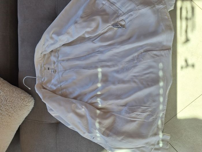 Veste blanche taille 38 de belle qualité - photo numéro 6