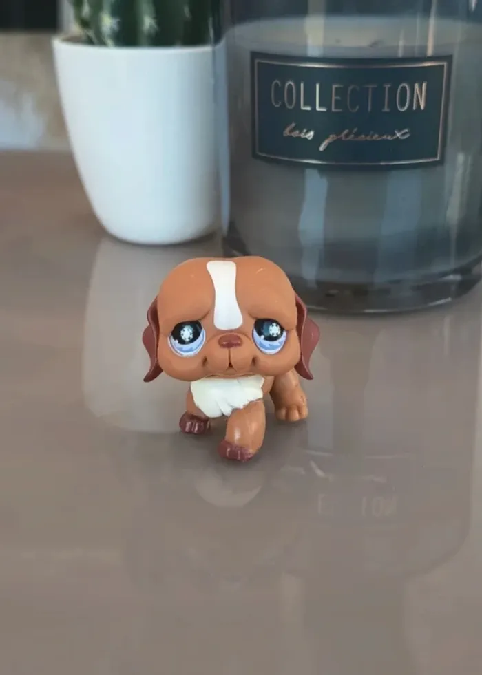 Littlest Pet Shop #729 Brown and white St. Bernard dog