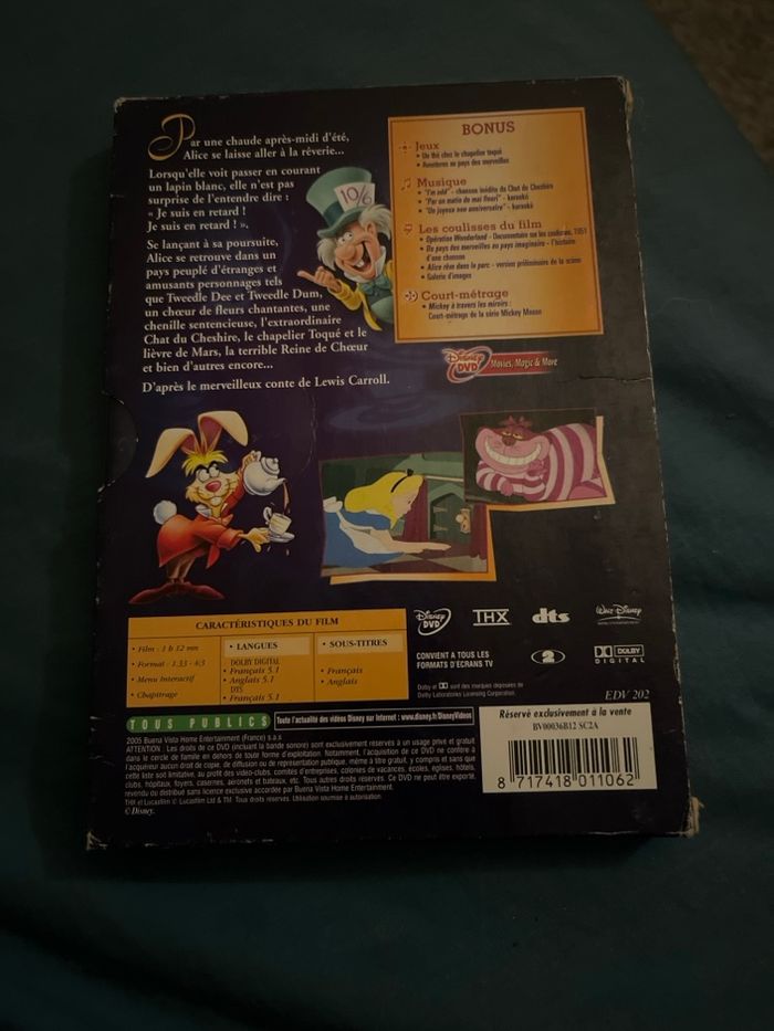 DVD Alice au pays des merveilles - photo numéro 2