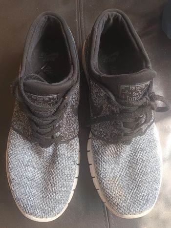 Chaussures à lacets baskets Nike taille 41